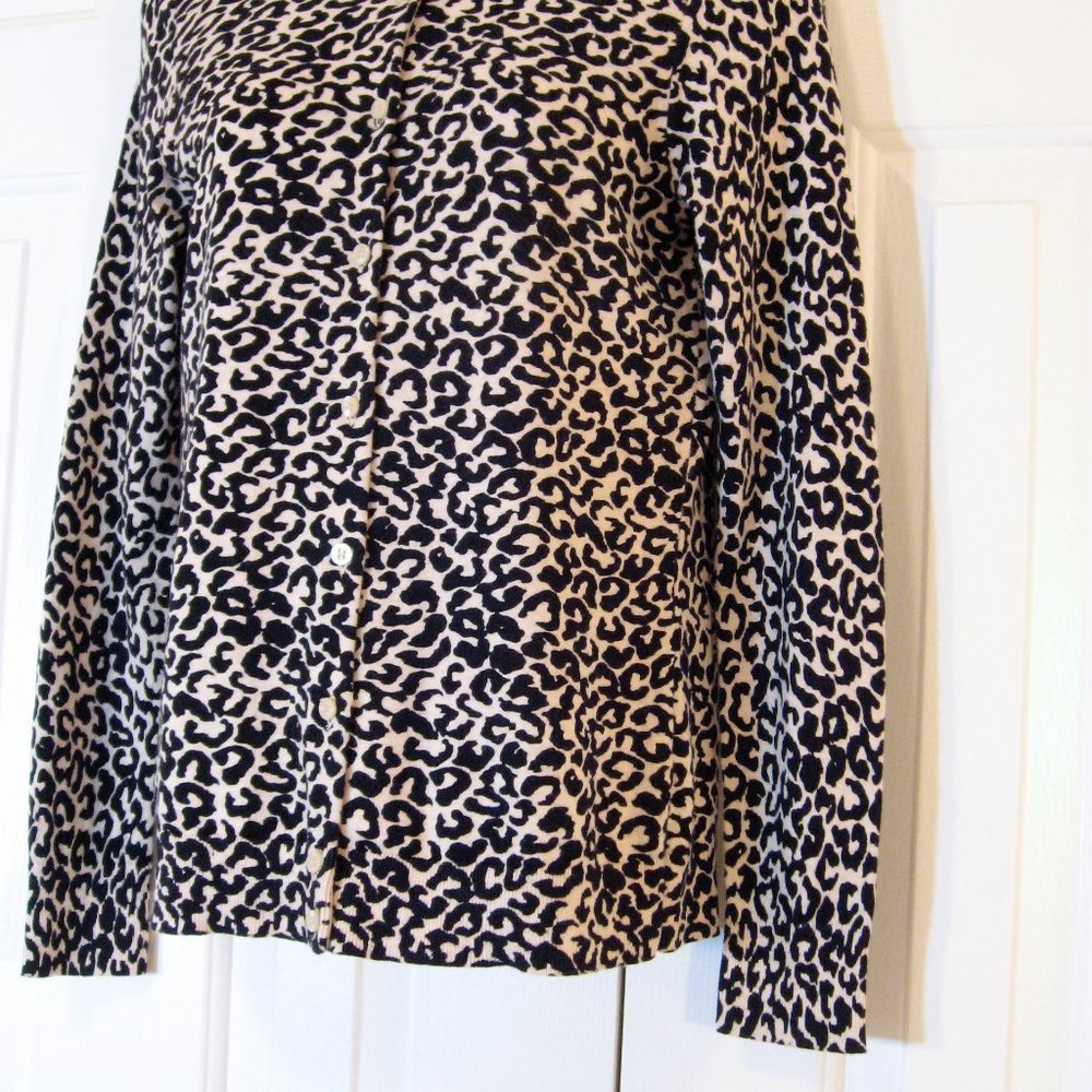 J. Crew | 'Caryn' Animal Printed Cotton Cardigan - Picture 5 of 9